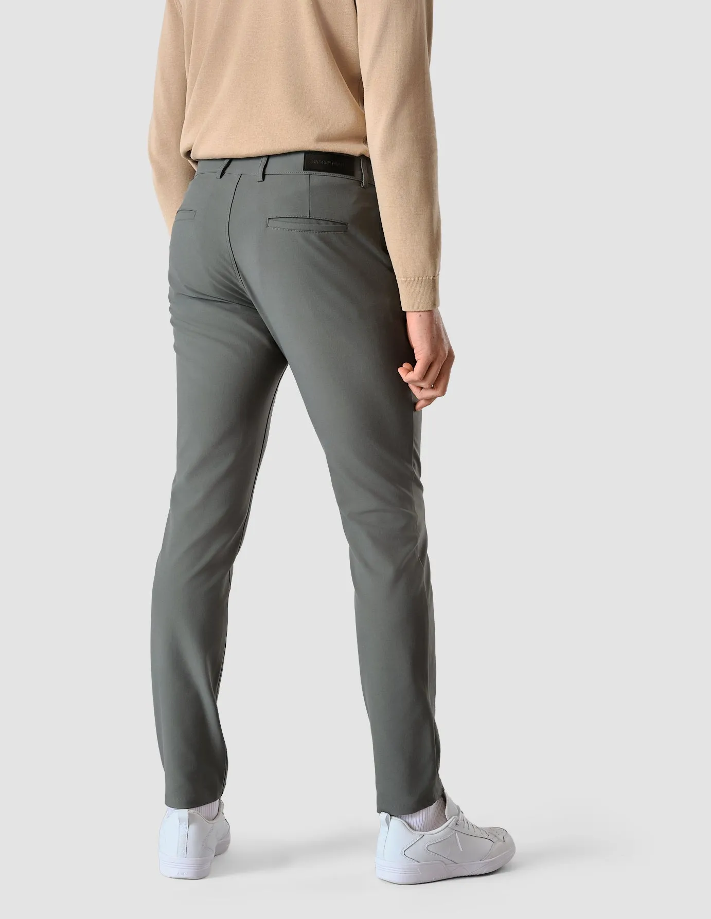 Essential Pants Regular Urban Green