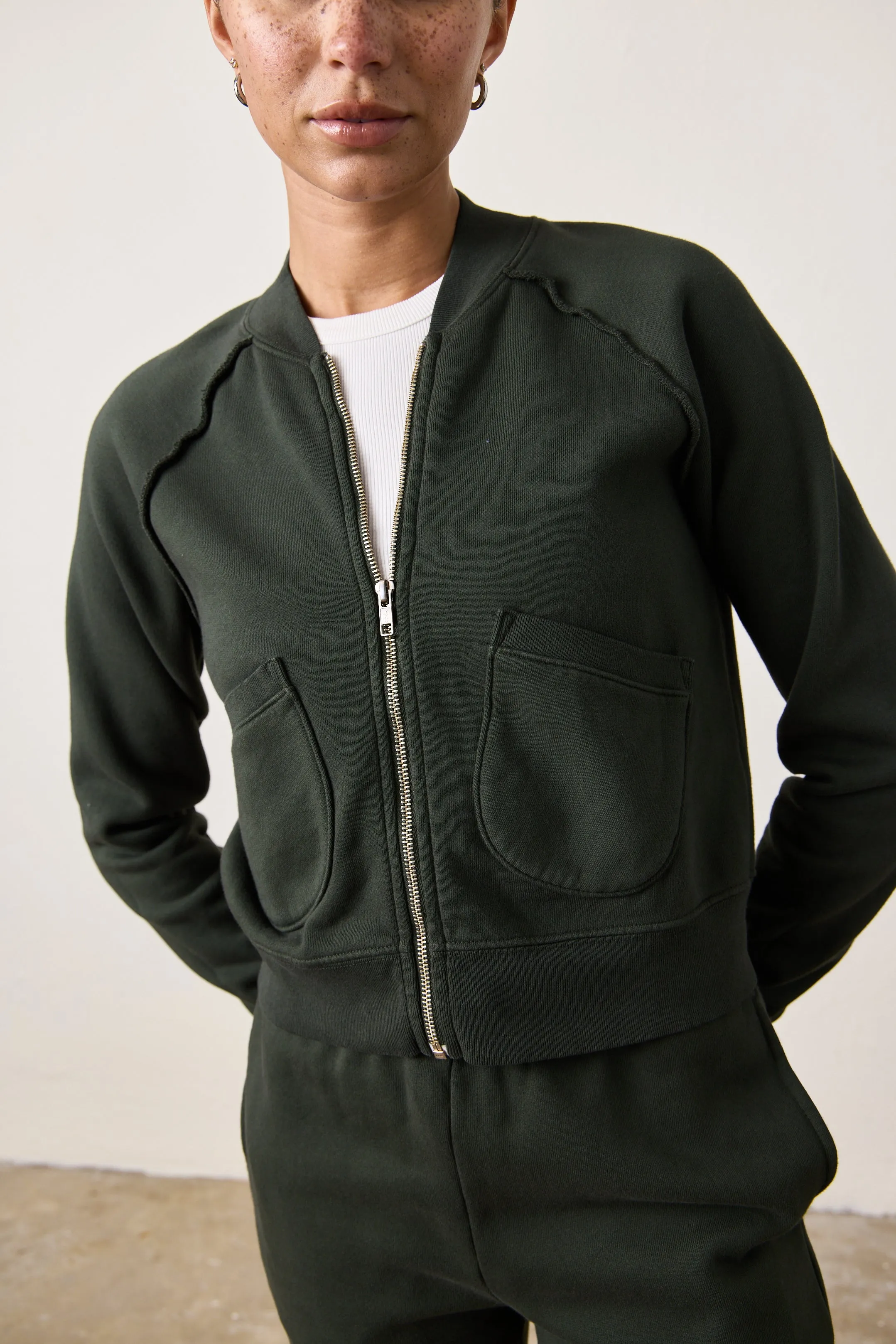 FOX ZIP FRONT BOMBER / DARK OLIVE