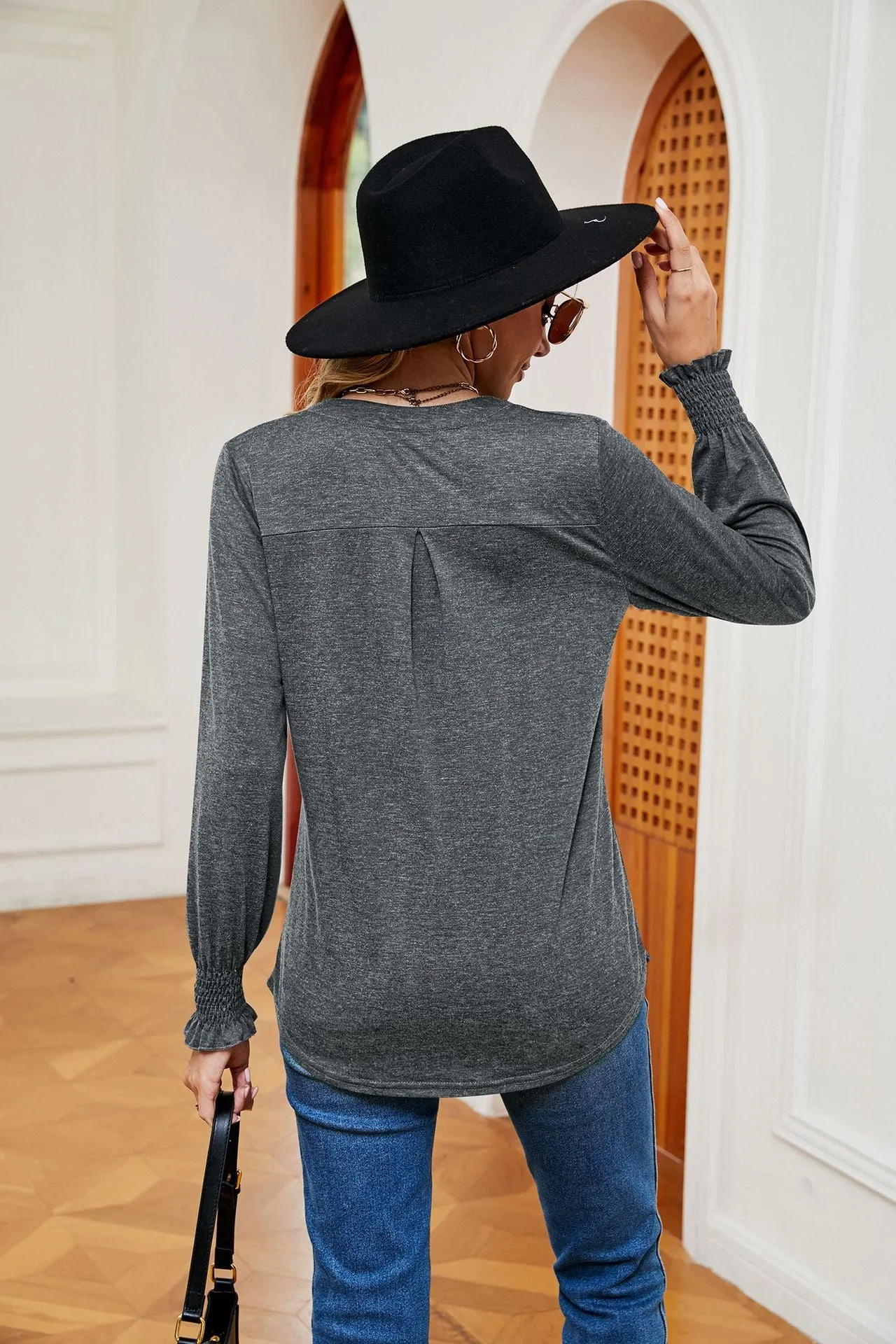 Solid Color V-Neck Long Sleeve Casual Top